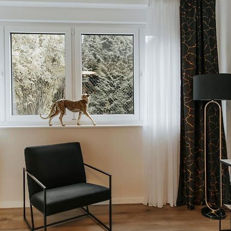 BlumenRaum - Ferienwohnung In Karlsruhe Esterno foto
